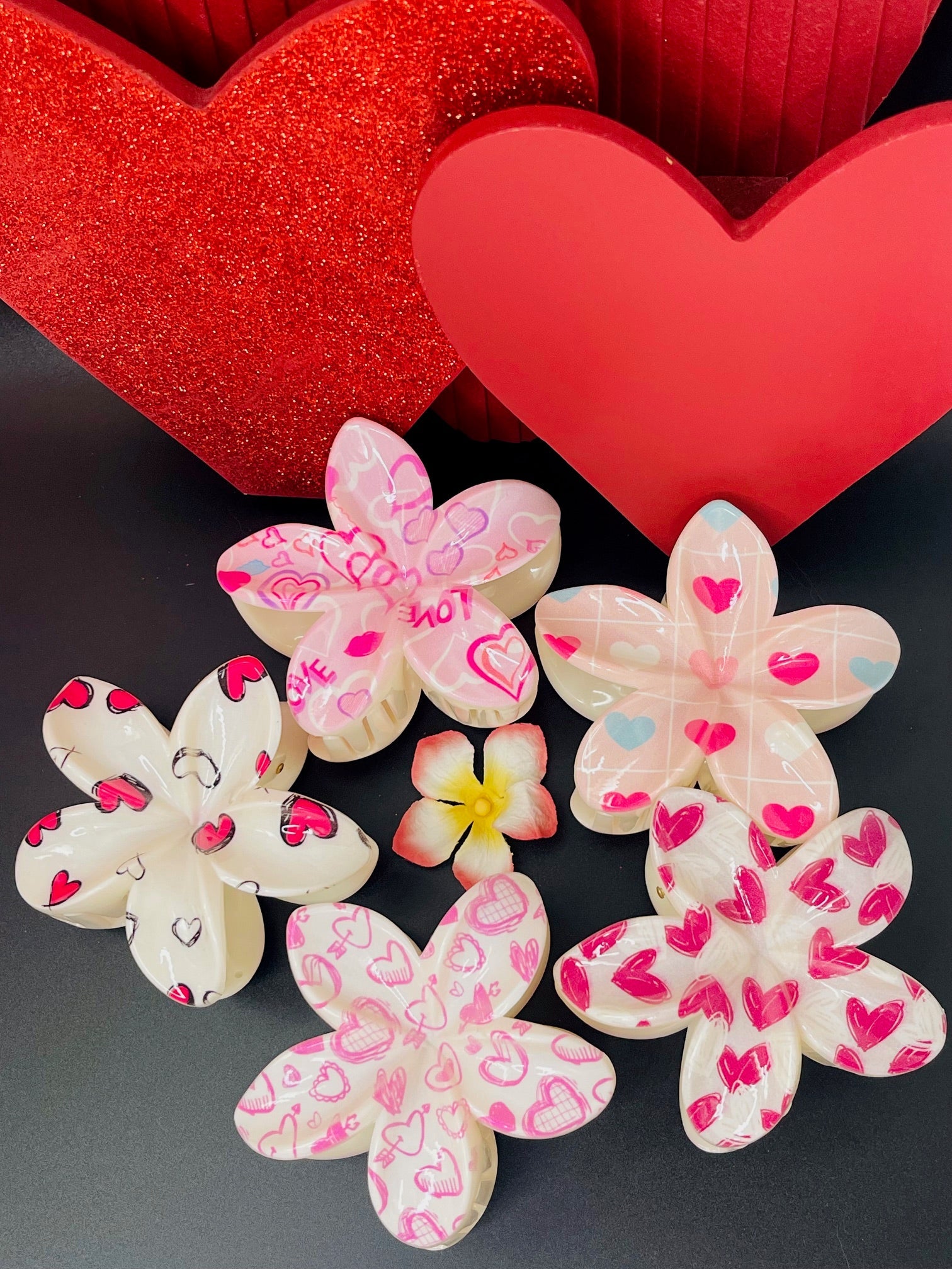 Full of Hearts Claw Collections